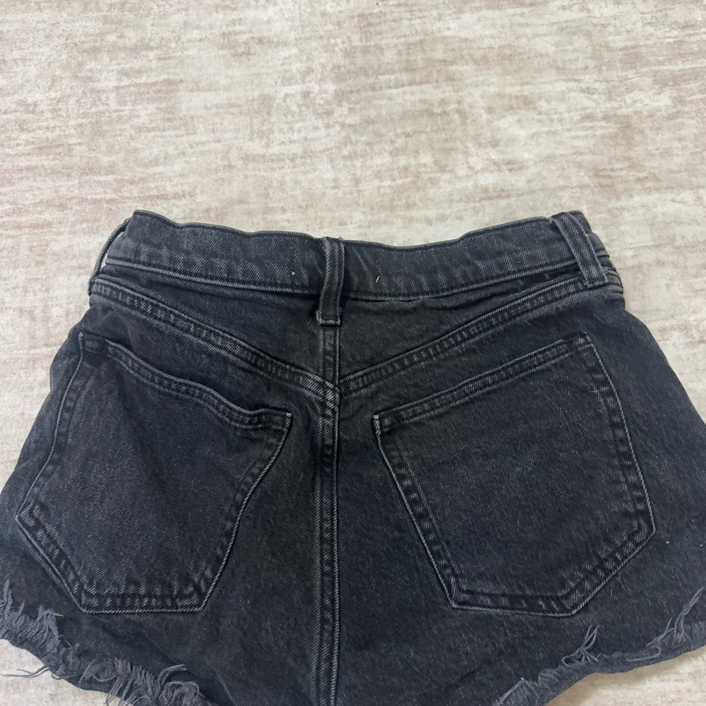 shorts - Picture 4 of 4